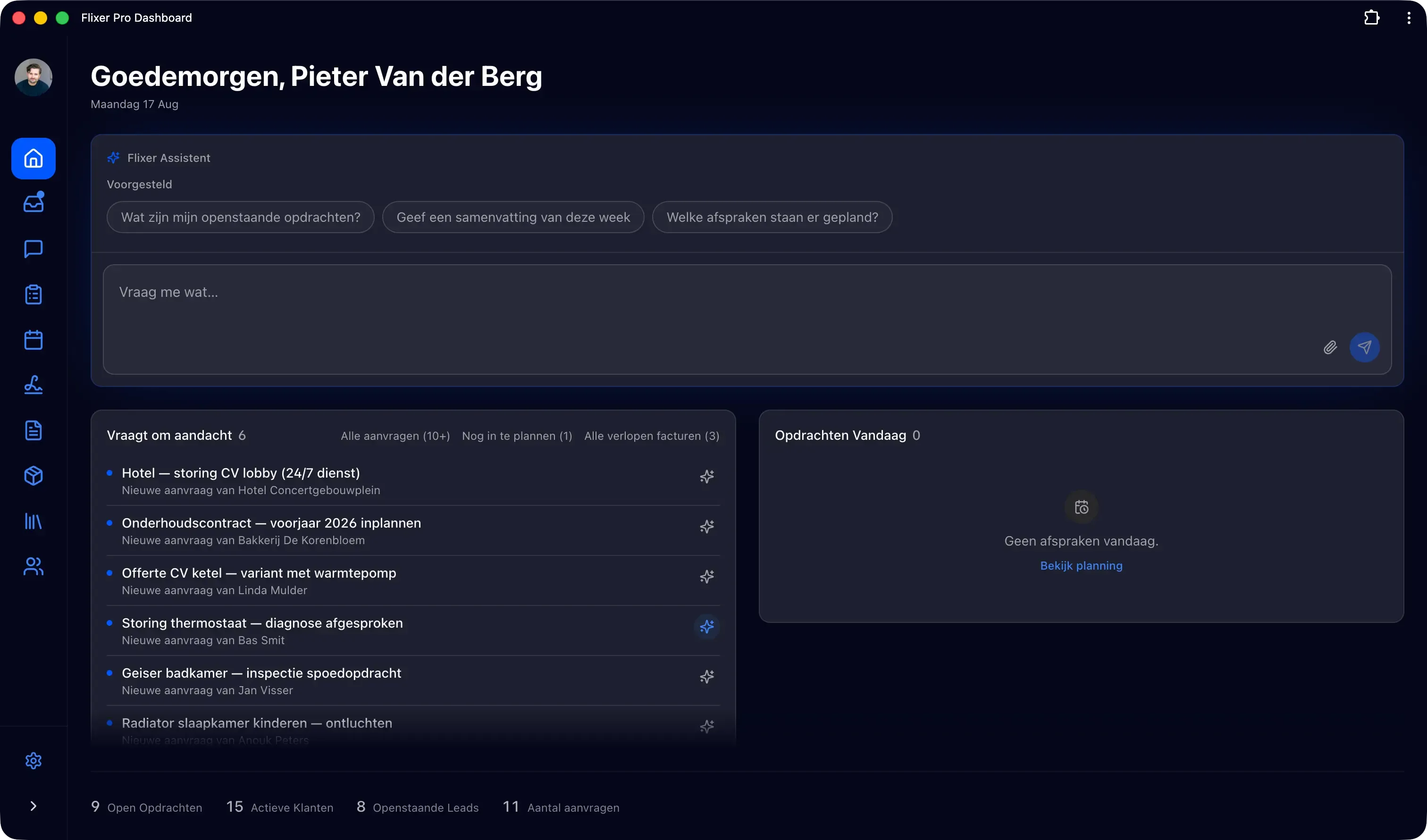 Het dashboard van Flixer Pro: een persoonlijke begroeting, de Flixer Assistent met voorgestelde vragen en een invoerveld, een lijst met aanvragen die om aandacht vragen, de afspraken van vandaag en onderaan de tellers voor open opdrachten, actieve klanten, openstaande leads en aanvragen.