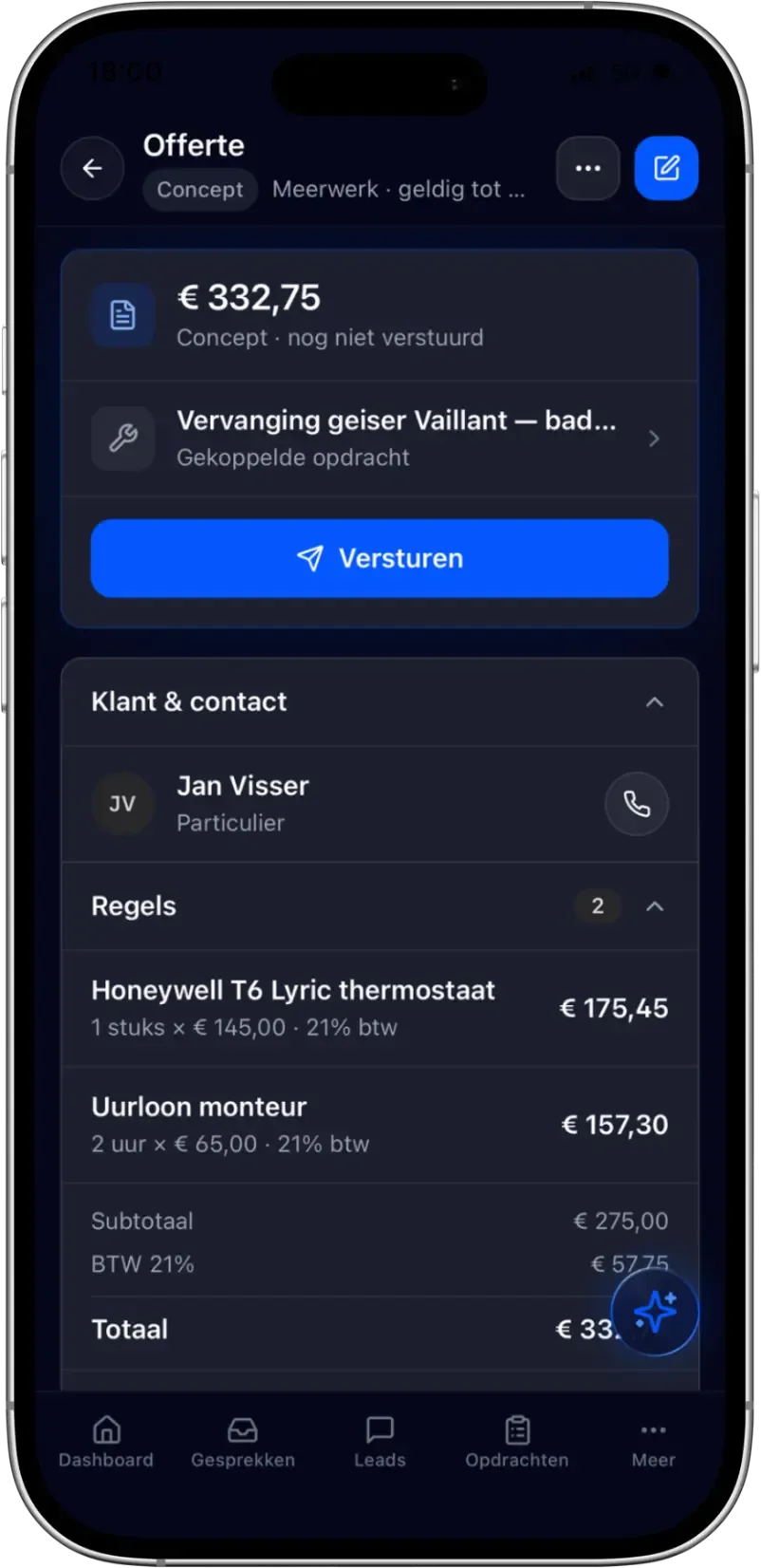 Een conceptofferte voor meerwerk in de Flixer Pro-app op een iPhone, met een thermostaat en uurloon als regels, het totaal en een knop om te versturen.